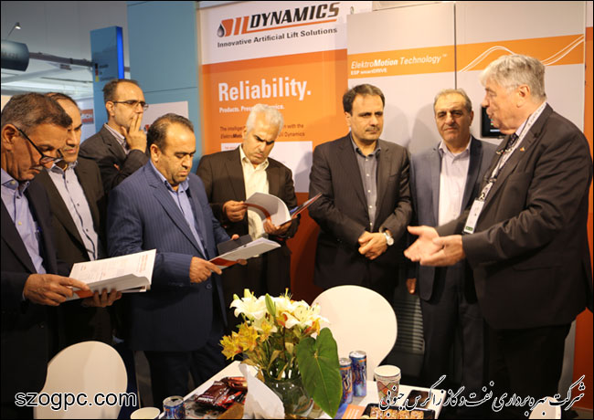 بازدید مدیران عامل شرکت های نفت مناطق مرکزی ایران و بهره برداری نفت و گاز زاگرس جنوبی از بیست و سومین نمایشگاه 10