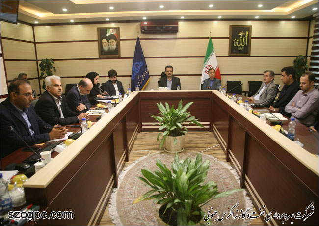 مراسم امضاء تفاهمنامه شرکت نفت مناطق مرکزی ایران با شرکت نفت و گاز پرشیا 3