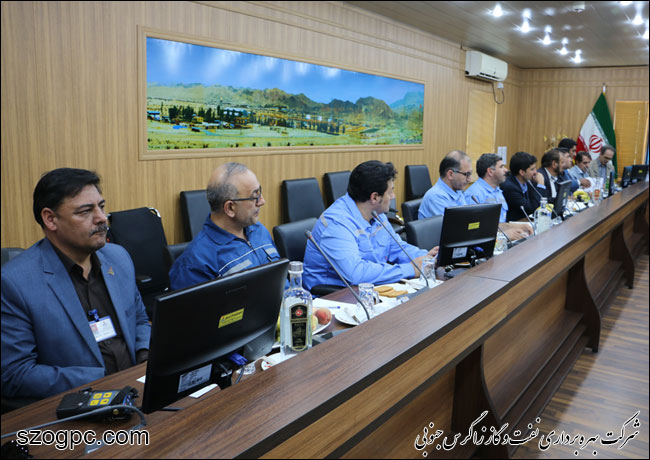 بازدید مدیرعامل شرکت نفت مناطق مرکزی ایران از منطقه عملیاتی آغار و دالان 5