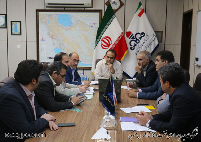 برگزاری نشست مشترک شرکت بهره‎برداری نفت و گاز زاگرس جنوبی و اداره کل امور مالیاتی استان فارس