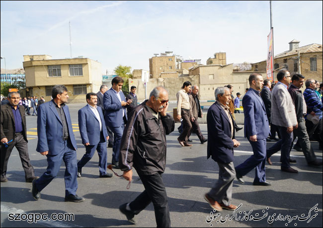 حضور پرشور کارکنان نفت و گاز زاگرس جنوبی در راهپیمایی ۱۳ آبان 1397 10