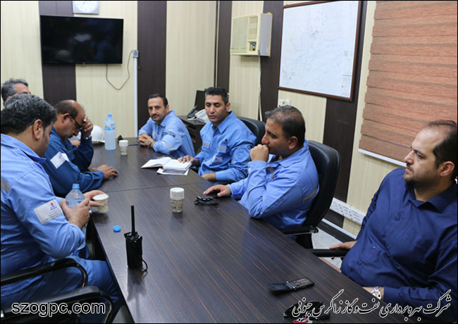 برگزاری مانور اطفاء حریق و امداد و نجات در سرخون و گشوی جنوبی 10