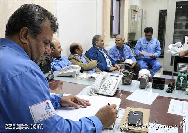 بازدید مدیرعامل نفت و گاز زاگرس جنوبی از منطقه عملیاتی پارسیان 12
