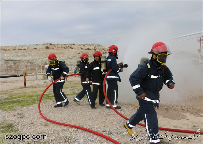 برگزاری مانور نشت گاز و اطفاء حریق تأسیسات فرآیندی در  منطقه عملیاتی پارسیان 2
