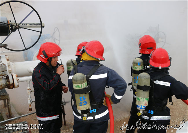 برگزاری مانور نشت گاز و اطفاء حریق تأسیسات فرآیندی در  منطقه عملیاتی پارسیان 4