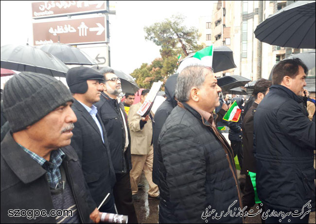 حضور مدیرعامل و کارکنان نفت و گاز زاگرس جنوبی در راهپیمایی ۲۲ بهمن ۱۳۹۷ 10