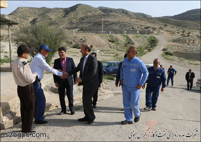 بازدید نوروزی سرپرست مدیریت عملیات نفت و گاز زاگرس جنوبی از مناطق عملیاتی