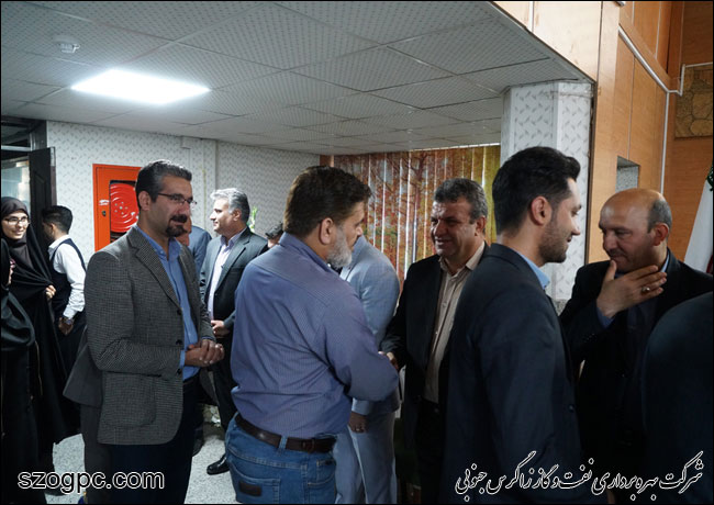 دیدار نوروزی مدیرعامل نفت و گاز زاگرس جنوبی با کارکنان این شرکت 9