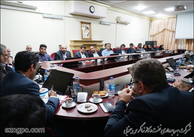 نشست هم اندیشی مدیریت امور فنی نفت و گاز زاگرس جنوبی 7