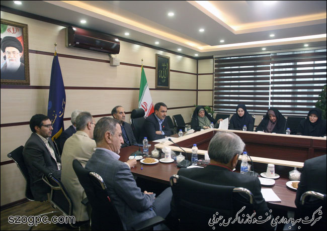 برگزاری آیین معارفه و تکریم مشاور مدیرعامل در امور زنان شرکت نفت مناطق مرکزی ایران 10