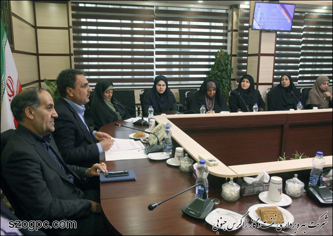 برگزاری آیین معارفه و تکریم مشاور مدیرعامل در امور زنان شرکت نفت مناطق مرکزی ایران 11