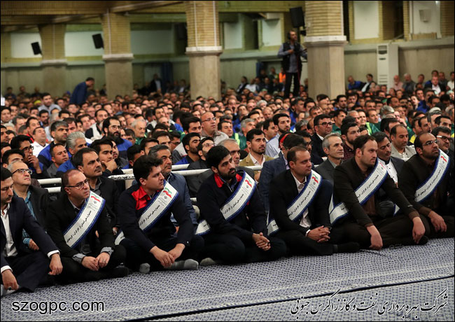 حضور مدیرعامل شرکت نفت مناطق مرکزی ایران در دیدار هزاران نفر از کارگران صنایع مختلف با رهبر معظم انقلاب 3