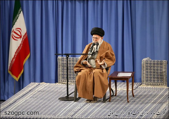 حضور مدیرعامل شرکت نفت مناطق مرکزی ایران در دیدار هزاران نفر از کارگران صنایع مختلف با رهبر معظم انقلاب 6