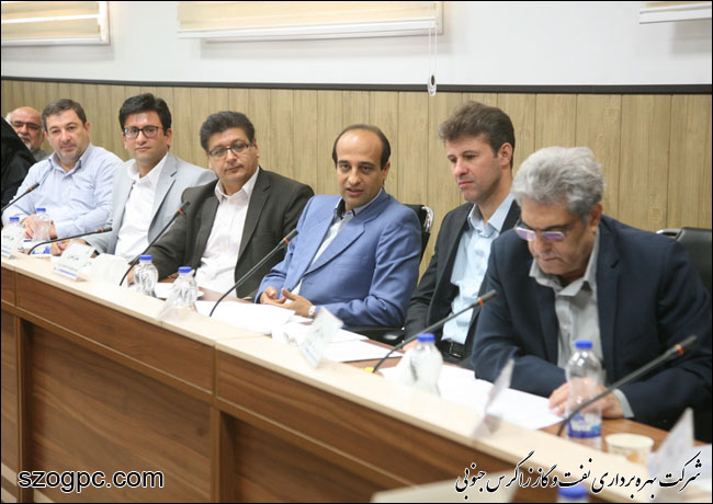 برگزاری نخستین نشست شورای حقوقی شرکت نفت مناطق مرکزی ایران 10