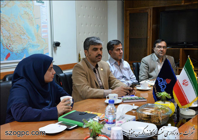برگزاری نخستین نشست مشاوران امور بانوان شرکت نفت مناطق مرکزی ایران 4