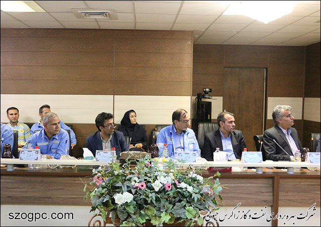 جلسه مدیران ارشد شرکت ملی نفت ایران و مدیرعامل شرکت نفت مناطق مرکزی از زاگرس جنوبی 2