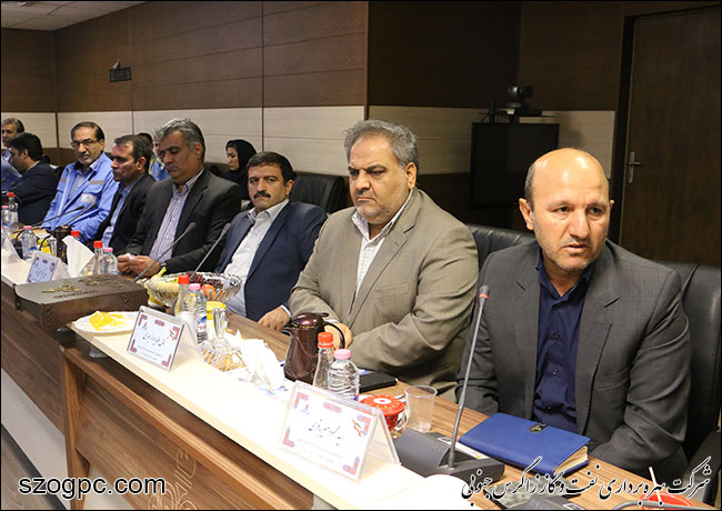 جلسه مدیران ارشد شرکت ملی نفت ایران و مدیرعامل شرکت نفت مناطق مرکزی از زاگرس جنوبی 23