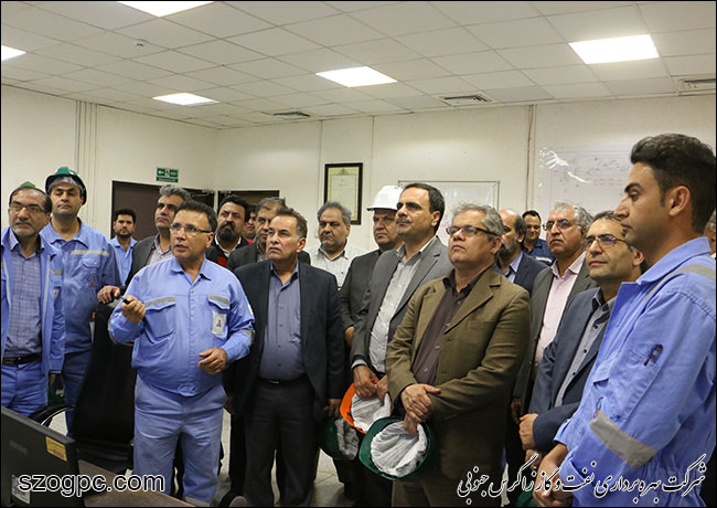 نشست مشترک مدیران شرکت ملی نفت ایران در منطقه عملیاتی سروستان و سعادت آباد 4