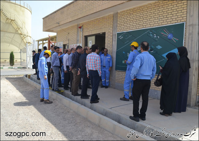 بازدید اساتید دانشگاه یاسوج از منطقه عملیاتی سروستان و سعادتآباد 1
