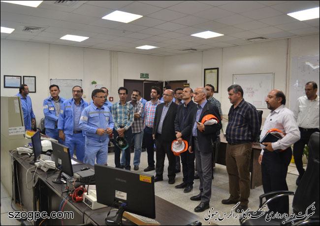بازدید اساتید دانشگاه یاسوج از منطقه عملیاتی سروستان و سعادتآباد 3