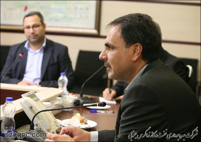 نشست صمیمی مدیرعامل شرکت نفت مناطق مرکزی ایران با رئیس روابط عمومی شرکت ملی نفت ایران 7