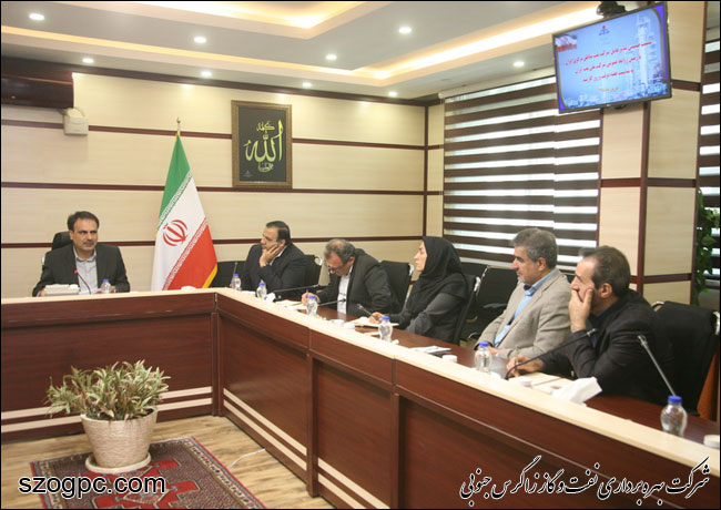 نشست صمیمی مدیرعامل شرکت نفت مناطق مرکزی ایران با رئیس روابط عمومی شرکت ملی نفت ایران 8