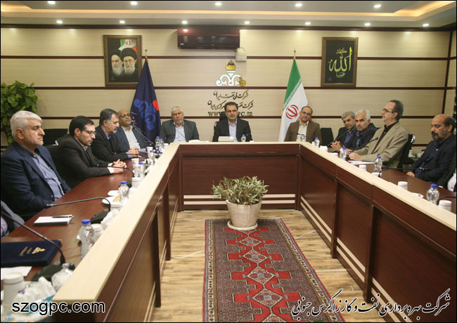 آیین تکریم و معارفه روسای مهندسی سیستم ها و بهره وری و بازرسی و حفاظت فنی شرکت نفت مناطق مرکزی ایران