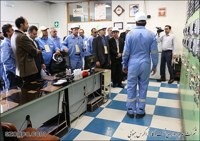 بازدید معاون مدیرعامل شرکت ملی نفت ایران در امور تولید از منطقه عملیاتی نار و کنگان 16