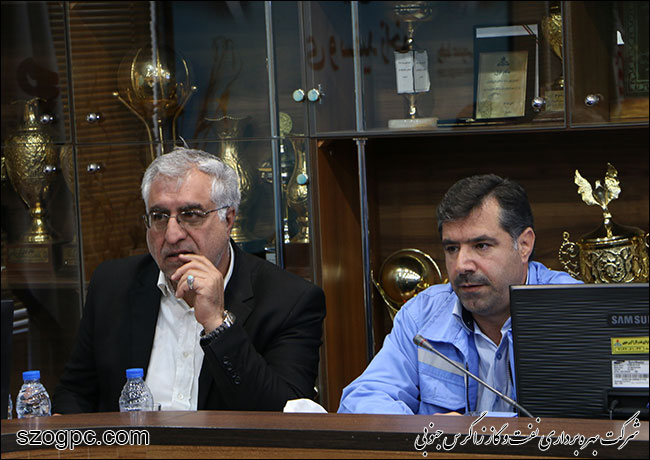دکتر فرخ علیخانی معاون مدیرعامل شرکت ملی نفت ایران در جلسه ای با حضور مدیران زاگرس جنوبی و مسئولان منطقه عملیاتی آغار و دالان 4