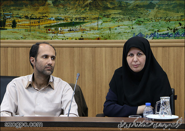 دکتر فرخ علیخانی معاون مدیرعامل شرکت ملی نفت ایران در جلسه ای با حضور مدیران زاگرس جنوبی و مسئولان منطقه عملیاتی آغار و دالان 7
