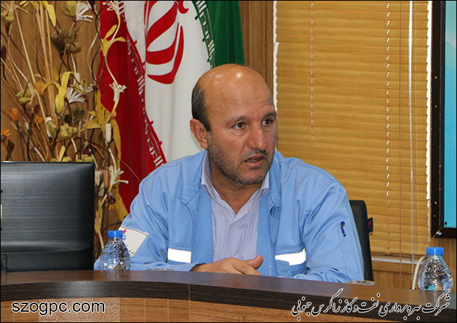 دکتر فرخ علیخانی معاون مدیرعامل شرکت ملی نفت ایران در جلسه ای با حضور مدیران زاگرس جنوبی و مسئولان منطقه عملیاتی آغار و دالان 10