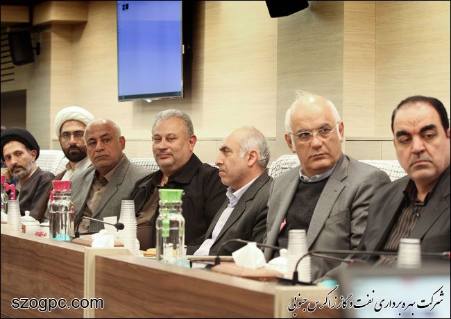 نشست مشترک مدیران و فرماندهان حوزه و پایگاه‌های مقاومت بسیج صنعت نفت استان فارس 5