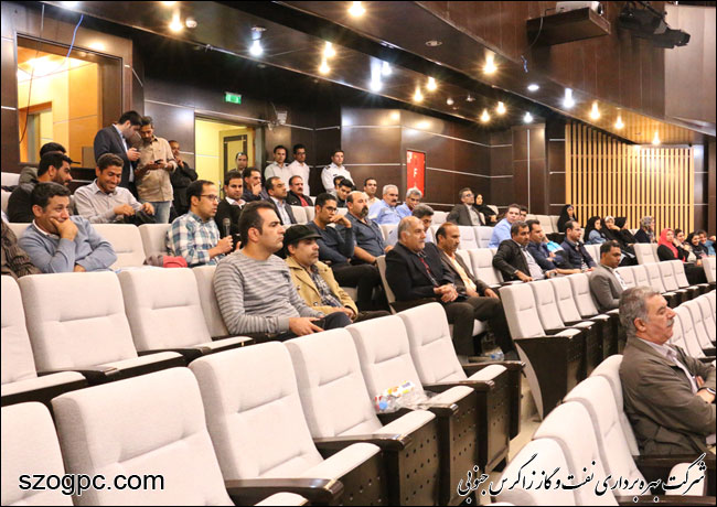 بررسی مشکلات خانواده های کارکنان زاگرس جنوبی در شهرک توحید 9