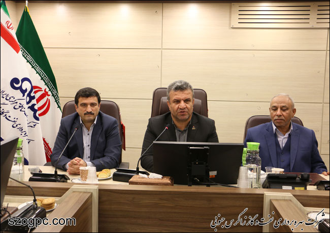 تجلیل از کارکنان مدیریت امور مالی زاگرس جنوبی به مناسبت هفته حسابداری 4