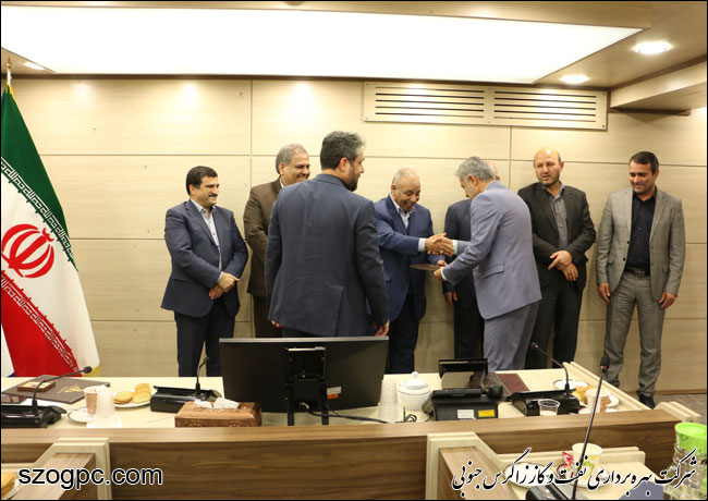 تجلیل از کارکنان مدیریت امور مالی زاگرس جنوبی به مناسبت هفته حسابداری 9