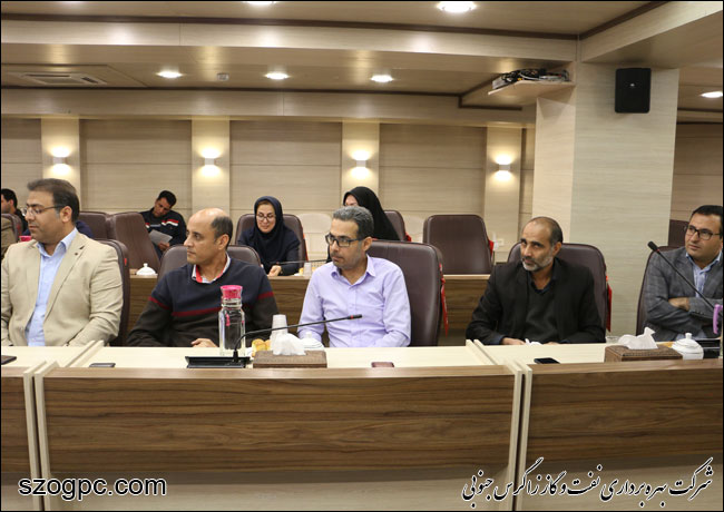 تجلیل از کارکنان مدیریت امور مالی زاگرس جنوبی به مناسبت هفته حسابداری 19