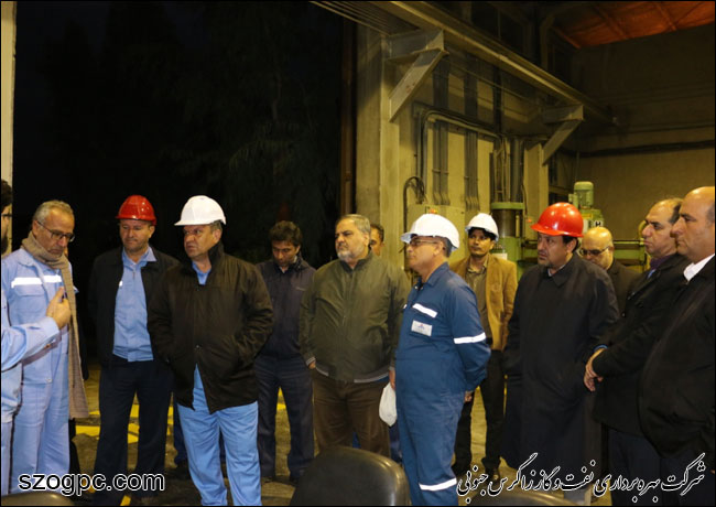 بازدید مدیرعامل شرکت بهره‎برداری نفت و گاز زاگرس جنوبی از منطقه عملیاتی نار و کنگان 4