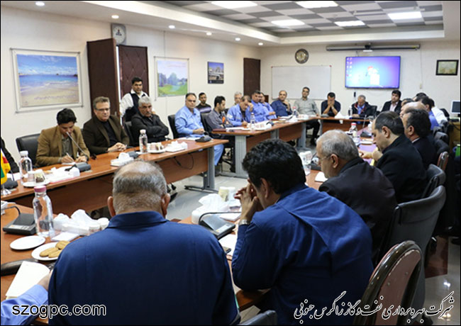 نشست مدیرعامل زاگرس جنوبی با مسئولین منطقه عملیاتی نار و کنگان 6