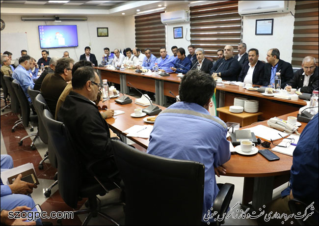 نشست مدیرعامل زاگرس جنوبی با مسئولین منطقه عملیاتی نار و کنگان 7