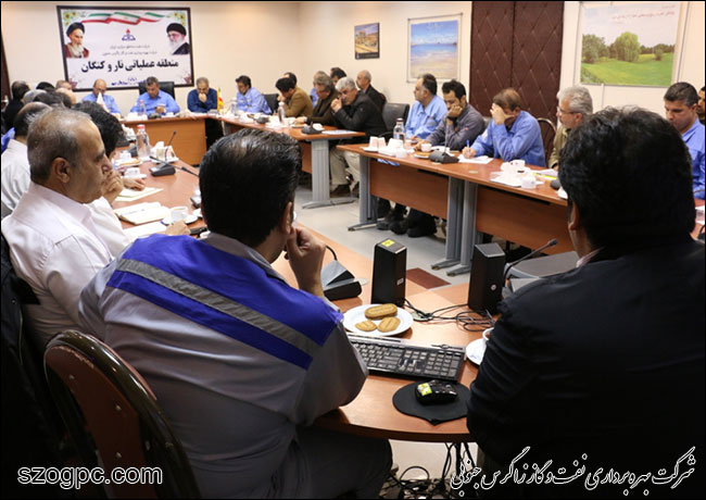 نشست مدیرعامل زاگرس جنوبی با مسئولین منطقه عملیاتی نار و کنگان 8