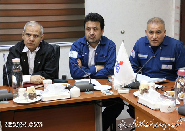 نشست مدیرعامل زاگرس جنوبی با مسئولین منطقه عملیاتی نار و کنگان 17