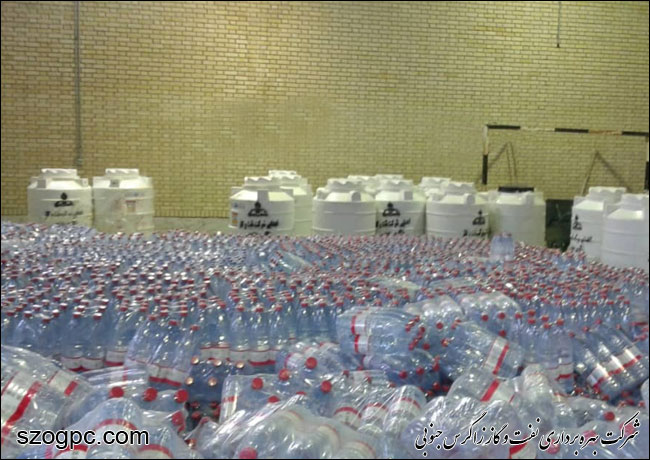 کمک های غیرنقدی نفت و گاز زاگرس جنوبی به مناطق سیل زده سیستان و بلوچستان 1