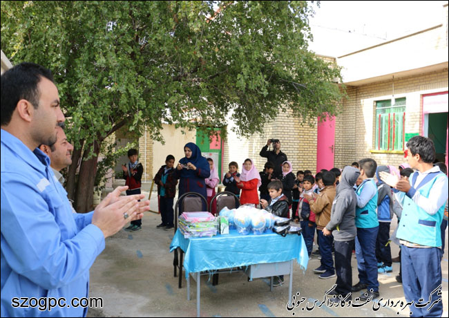 گرامی‌داشت هفته هوای پاک در مدارس جم و کنگان به همت زاگرس جنوبی 7