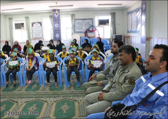 گرامی‌داشت هفته هوای پاک در مدارس جم و کنگان به همت زاگرس جنوبی 10