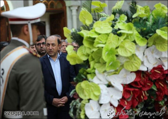 تجدید میثاق کارکنان صنعت نفت با آرمان‌های امام خمینی (ره) 12