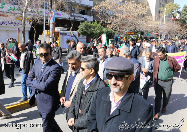 شرکت در راهپیمایی ۲۲ بهمن ماه مدیرعامل و کارکنان شرکت بهره‌برداری نفت و گاز زاگرس جنوبی 3