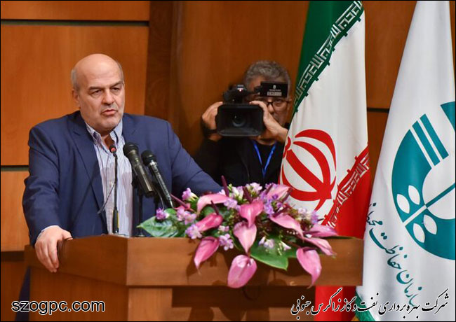 صنعت نفت با حضور زنگنه با حداقل آلایندگی در حال توسعه است