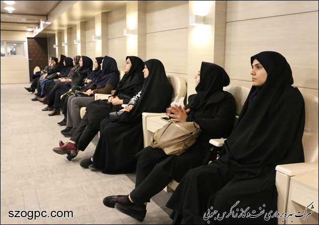 مراسم گرامیداشت روز زن و مقام مادر به‌ مناسبت ولادت حضرت فاطمه زهرا(س) در شرکت بهره‌برداری نفت و گاز زاگرس جنوبی 2