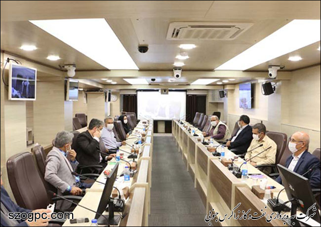 جلسه مالی با مدیر عامل 6