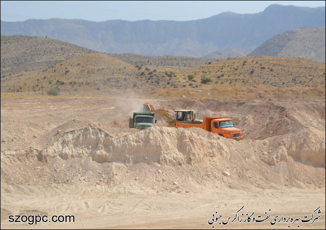 احداث گودال تبخیر۱۶ هزار متر مکعبی 6